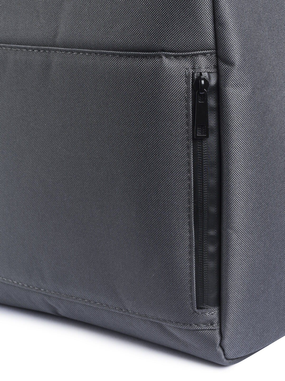 Backpack ONE_anthracite_FREEM 2023 (3)_Easy-Resize.com